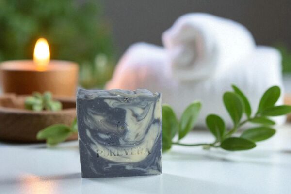 Aktif Karbon & Çay Ağacı Sabunu